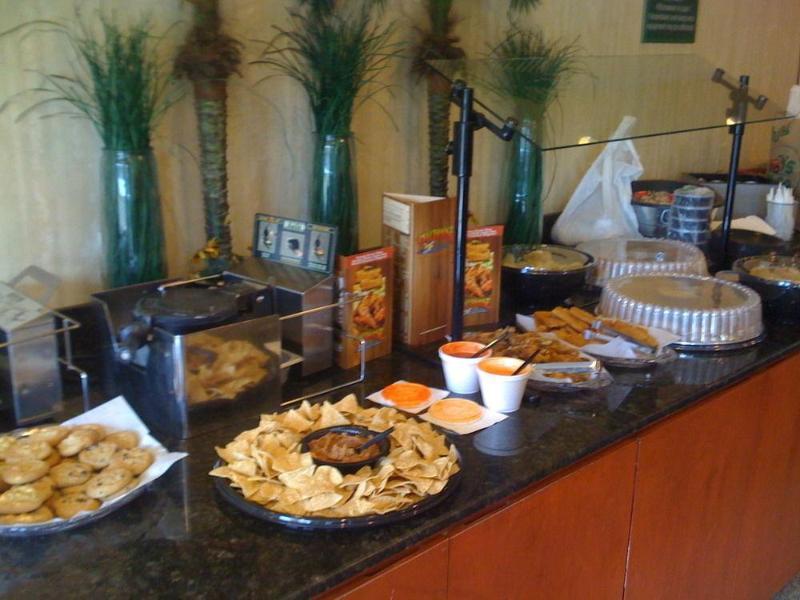 Wingate By Wyndham - Orlando International Airport- Free Hot Breakfast Hotel Exterior photo